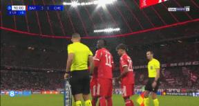 迎战旧主，杰克逊换下凯恩，此时拜仁3-1领先切尔西